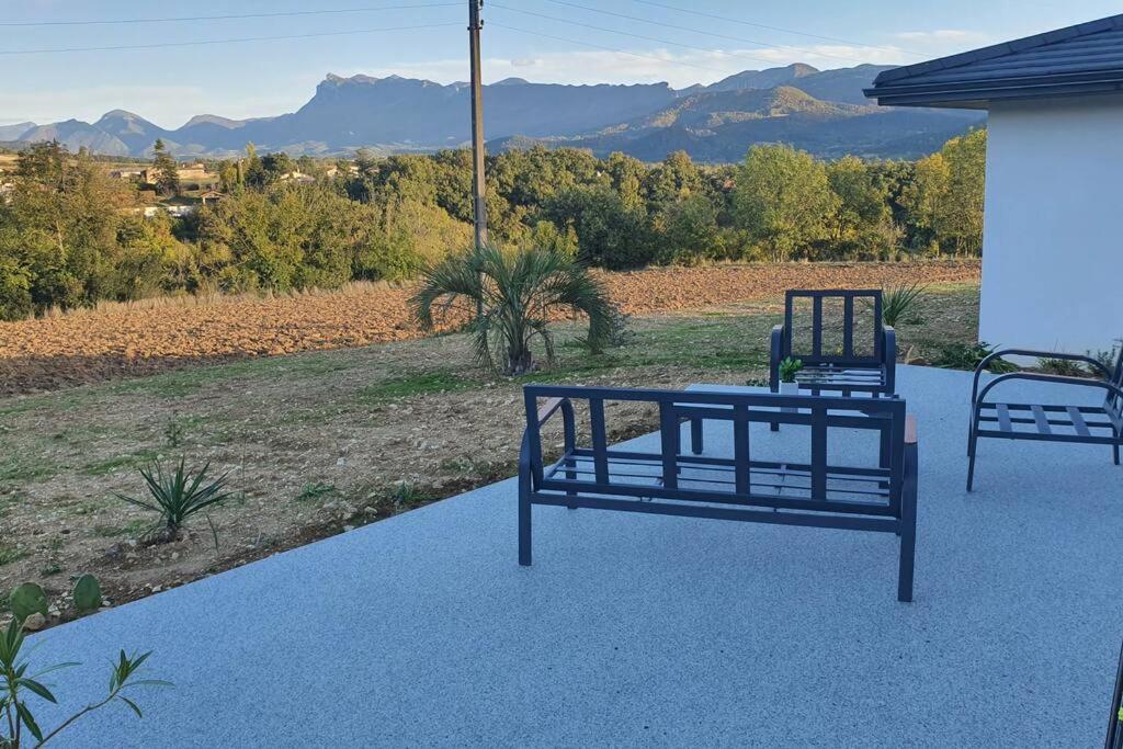 Studio indépendant vue magnifique et au calme Crest Extérieur photo